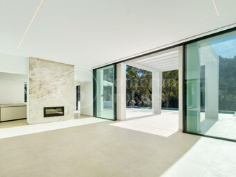 Villa Dolce Vita – Samtida lyx till salu i Sotogrande Alto