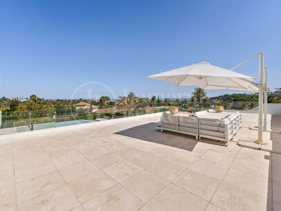 Villa Cerquilla 59 - Contemporary Luxury Villa with Sea vies in Nueva Andalucía