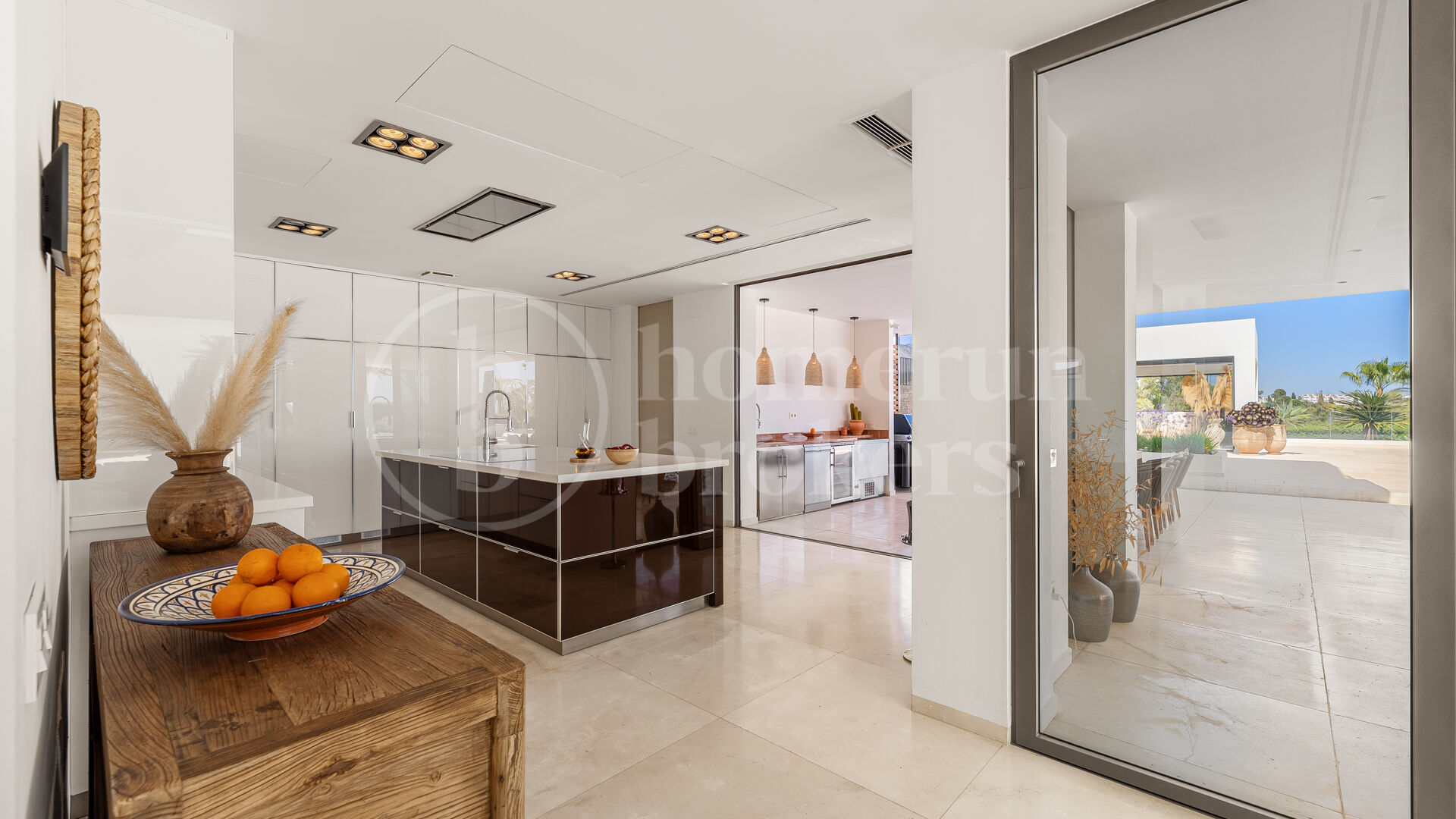 Villa Cerquilla 59 - Contemporary Luxury Villa with Sea vies in Nueva Andalucía