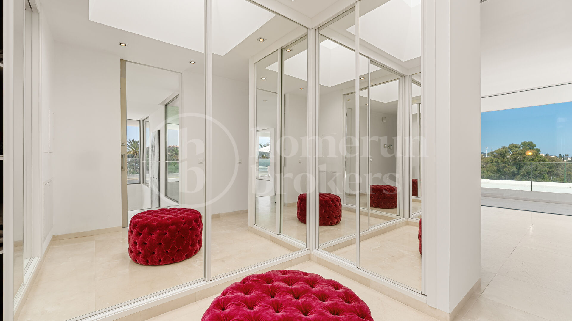 Villa Cerquilla 59 - Contemporary Luxury Villa with Sea vies in Nueva Andalucía