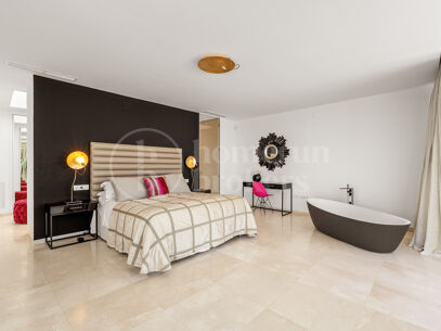 Villa Cerquilla 59 - Contemporary Luxury Villa with Sea vies in Nueva Andalucía