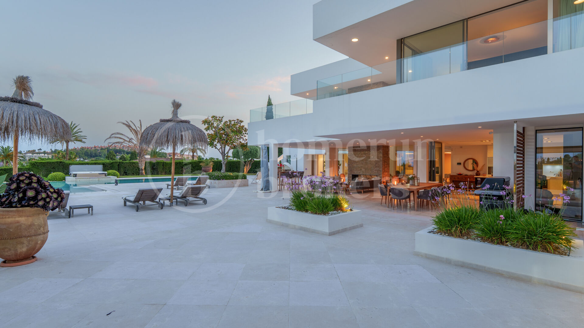 Villa Cerquilla 59 - Contemporary Luxury Villa with Sea vies in Nueva Andalucía