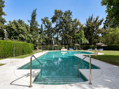Apartment Alexandra – Contemporary Apartment for Sale in La Quinta, Benahavís