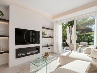 Apartment Alexandra – Contemporary Apartment for Sale in La Quinta, Benahavís
