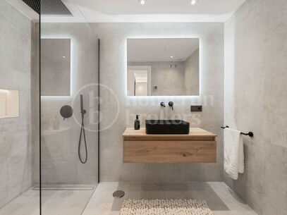 Apartment Alexandra – Contemporary Apartment for Sale in La Quinta, Benahavís