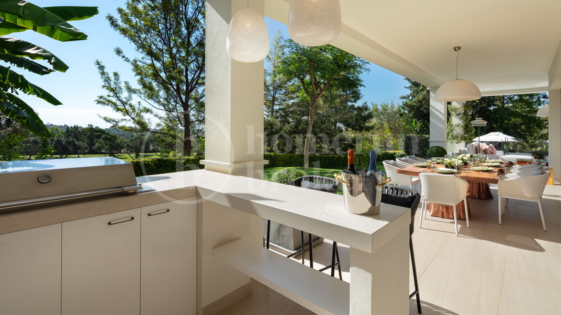 Aloha 40 – Frontline Golf Mansion for Sale in Marbella’s Prestigious Golf Valley