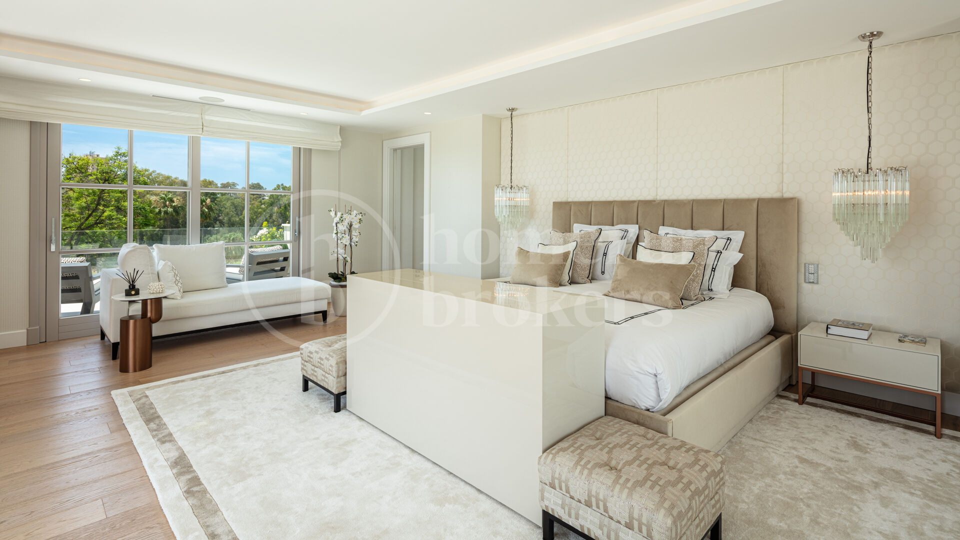 Aloha 40 – Frontline Golf Mansion for Sale in Marbella’s Prestigious Golf Valley