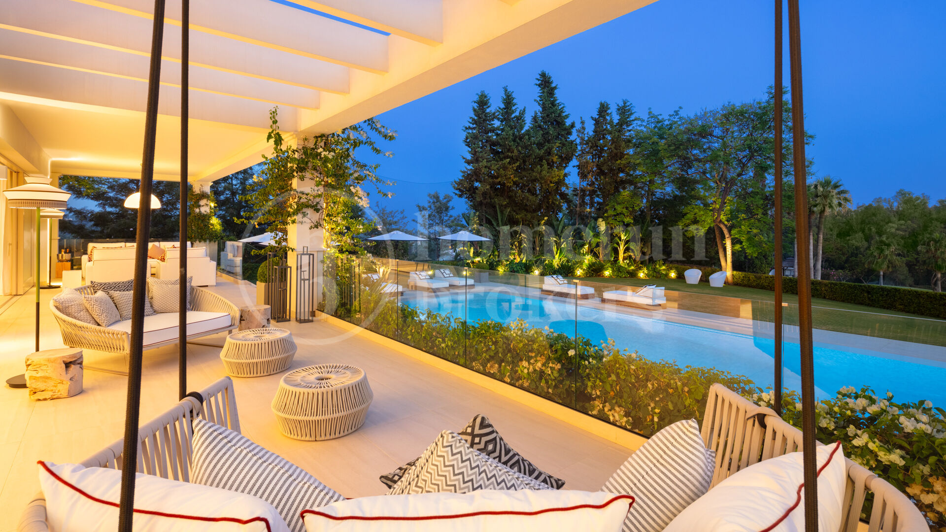Aloha 40 – Frontline Golf Mansion for Sale in Marbella’s Prestigious Golf Valley
