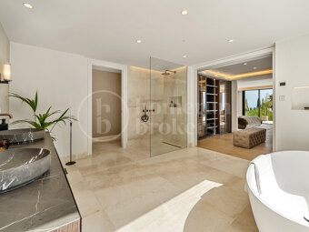 Villa Rocío – Luxury Andalusian-Style Villa on Marbella’s Golden Mile