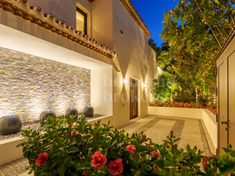 Villa Rocío – Luxury Andalusian-Style Villa on Marbella’s Golden Mile
