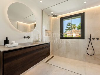 Villa Rocío – Luxury Andalusian-Style Villa on Marbella’s Golden Mile