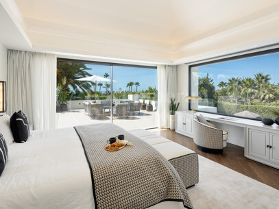 Villa Malibu – Modern lyxvilla med havsutsikt i Nueva Andalucía
