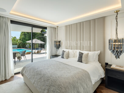 Villa Malibu – Modern lyxvilla med havsutsikt i Nueva Andalucía