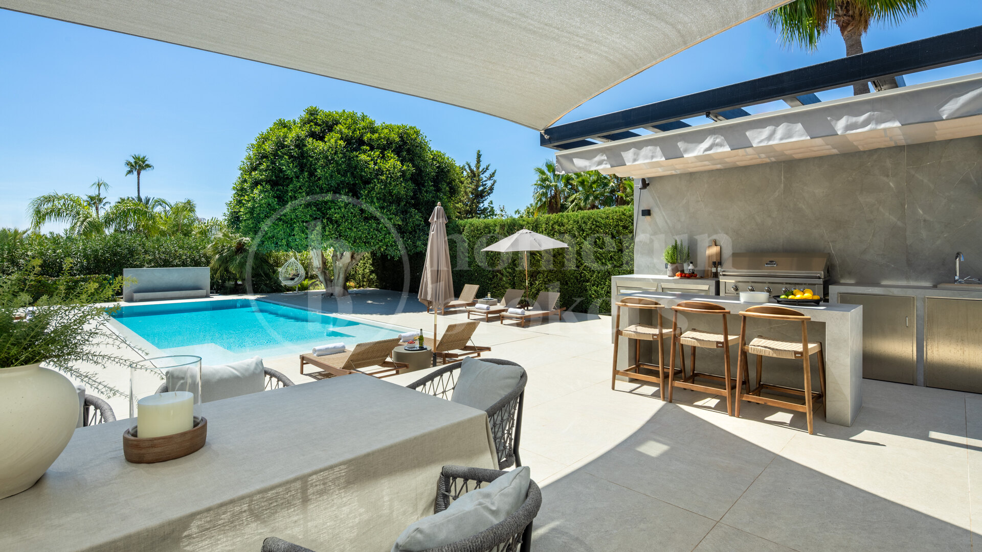 Villa Malibu – Modern lyxvilla med havsutsikt i Nueva Andalucía