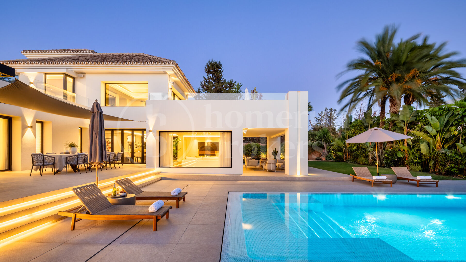Villa Malibu - Modern Luxury villa with Sea Views in Nueva Andalucia