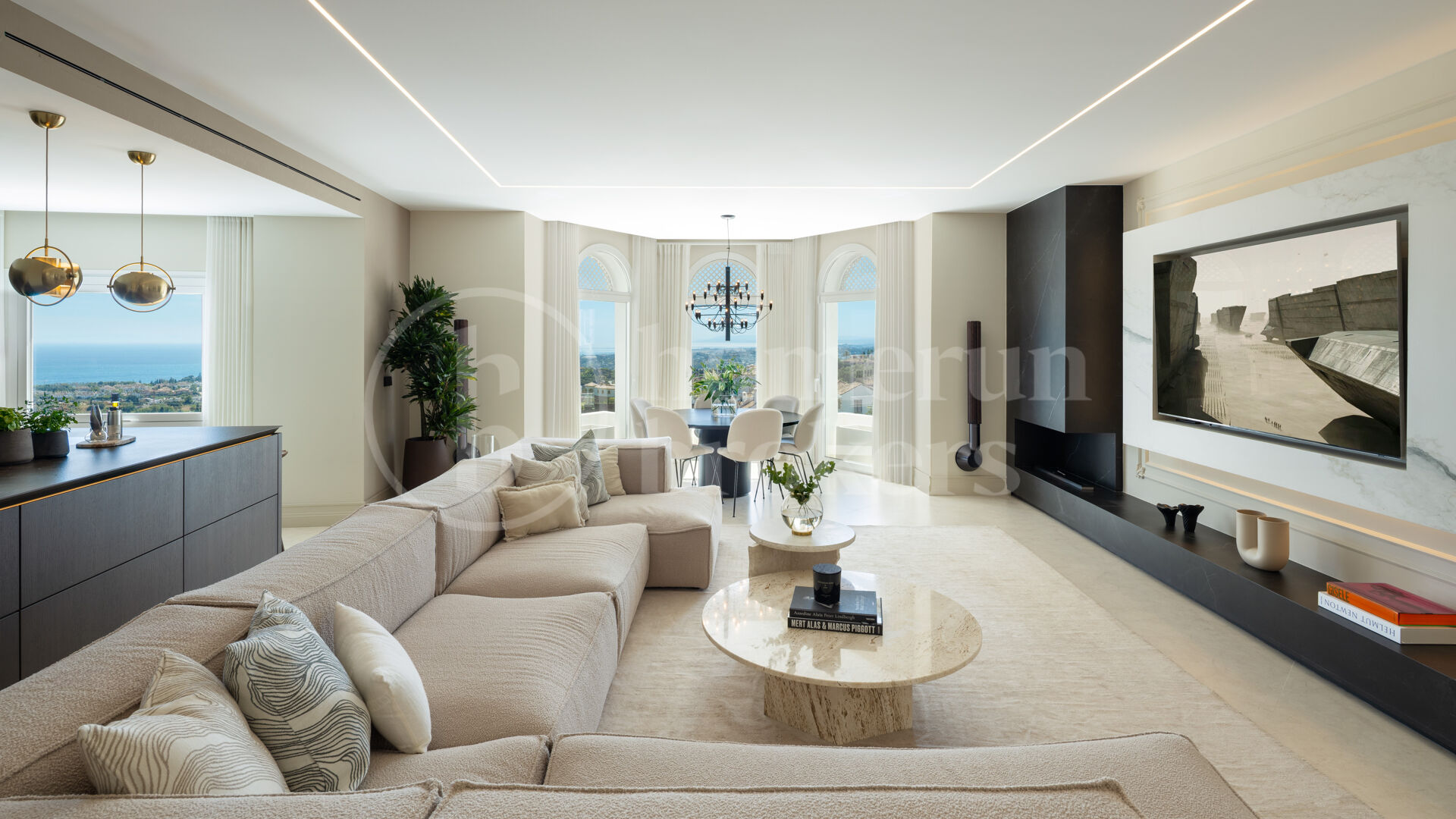 Penthouse Colgantes - Luxury Renovated Penthouse with Sea Views