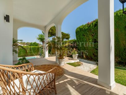 Villa Hibu – Renovated 4-Bedroom Andalusian Villa for Sale in Marbella Country Club