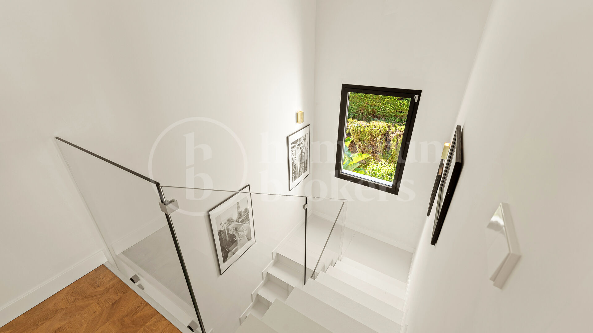 Villa Hibu – Renovated 4-Bedroom Andalusian Villa for Sale in Marbella Country Club