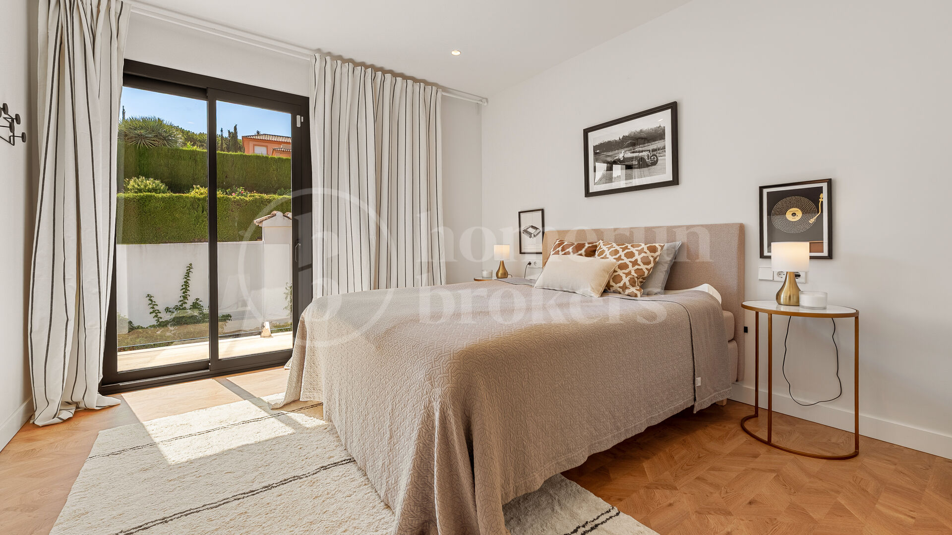 Villa Hibu – Renovated 4-Bedroom Andalusian Villa for Sale in Marbella Country Club