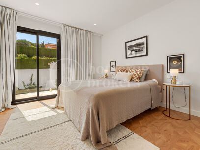 Villa Hibu – Renovated 4-Bedroom Andalusian Villa for Sale in Marbella Country Club