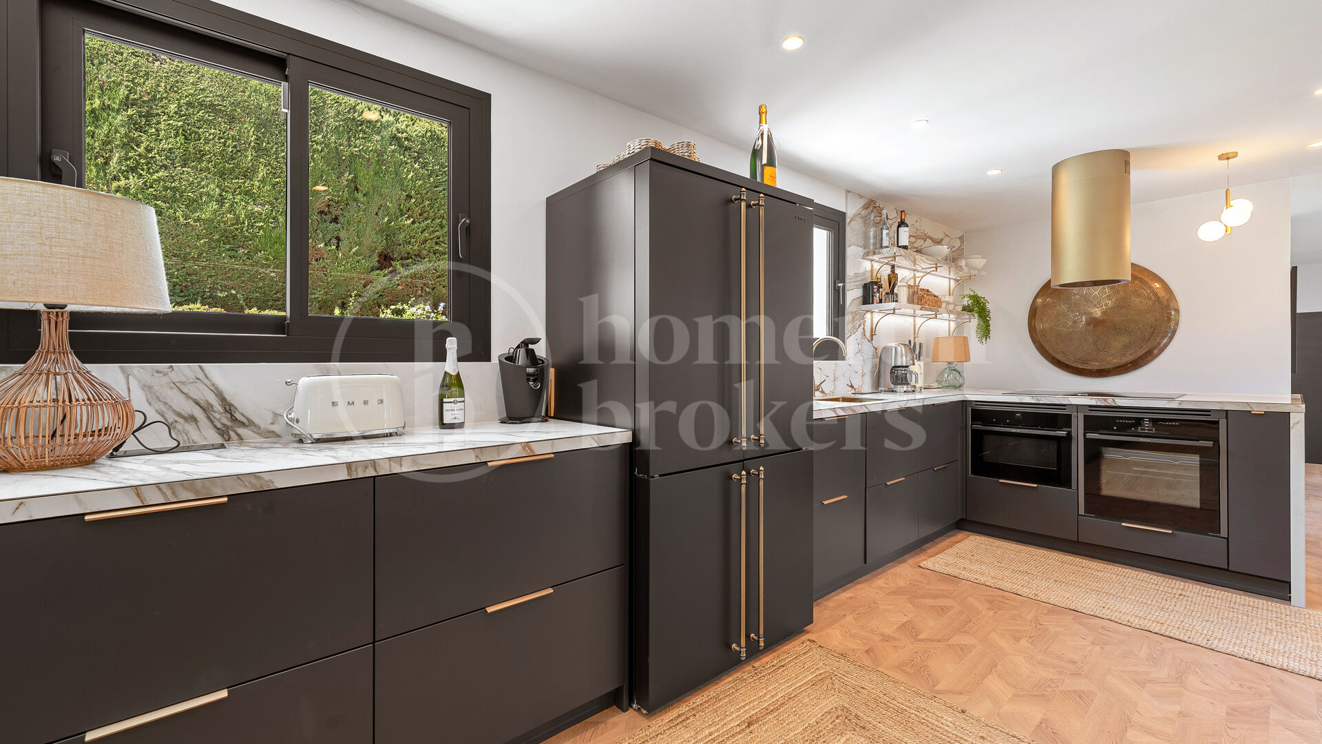 Villa Hibu – Renovated 4-Bedroom Andalusian Villa for Sale in Marbella Country Club