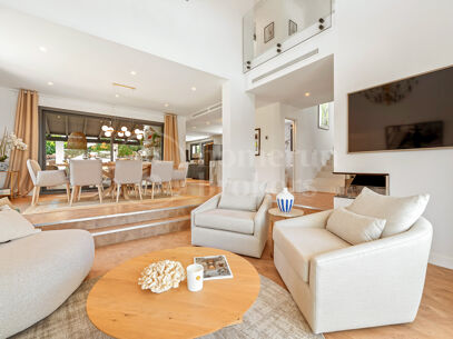 Villa Hibu – Renovated 4-Bedroom Andalusian Villa for Sale in Marbella Country Club