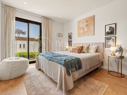 Villa Hibu – Renovated 4-Bedroom Andalusian Villa for Sale in Marbella Country Club