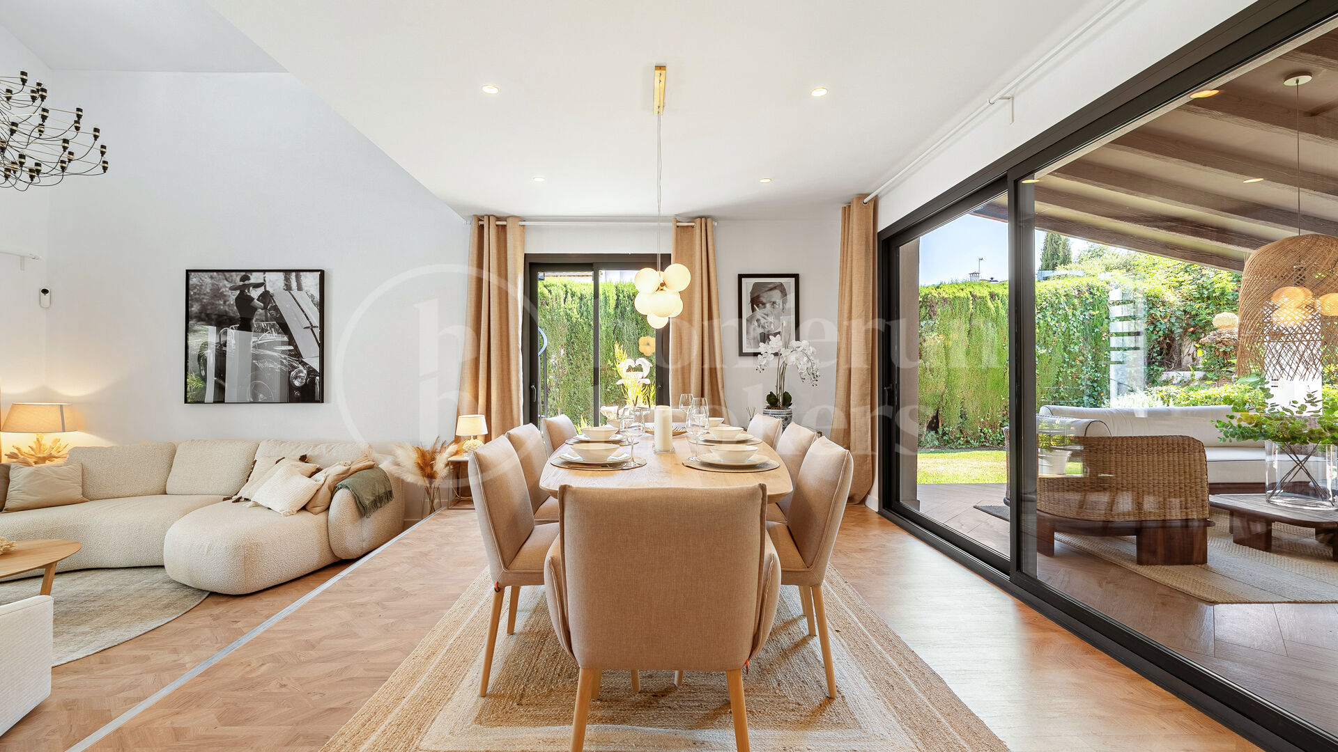 Villa Hibu – Renovated 4-Bedroom Andalusian Villa for Sale in Marbella Country Club