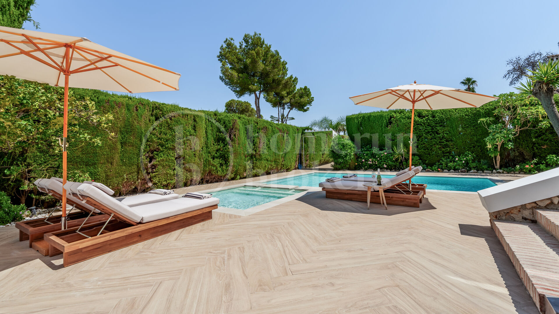 Villa Hibu – Renovated 4-Bedroom Andalusian Villa for Sale in Marbella Country Club