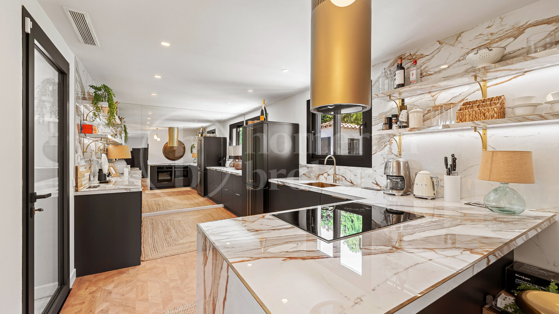 Villa Hibu – Renovated 4-Bedroom Andalusian Villa for Sale in Marbella Country Club