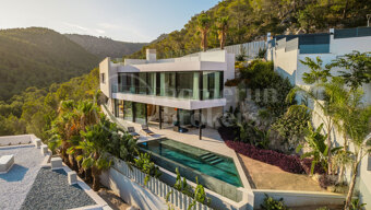 Villa Zafiro – Contemporary Luxury Villa for Sale in Costa d’en Blanes, Calvià