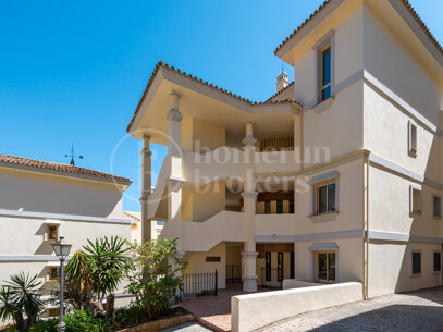 Apartment Jasmine – Renovated Luxury Apartment for Sale in Nueva Andalucía
