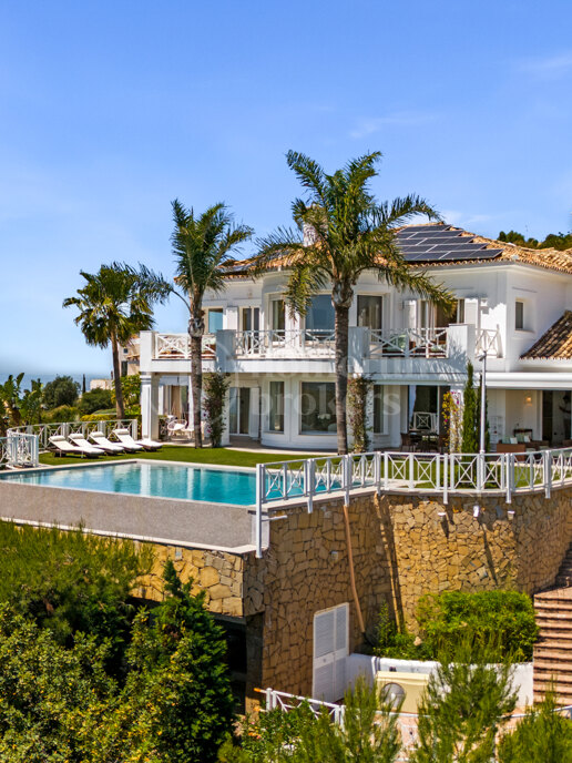 Villa Veranda – 6-Bedroom Luxury Villa with Panoramic Sea Views in Marbella East