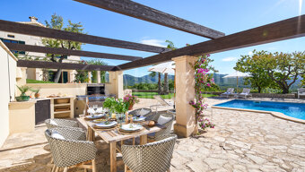 Finca Sa Coma – Historic Luxury Estate for Sale in Es Capdella, Mallorca