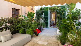 Aparment Can Caulelles – Historic Luxury Residence in Palma Old Town