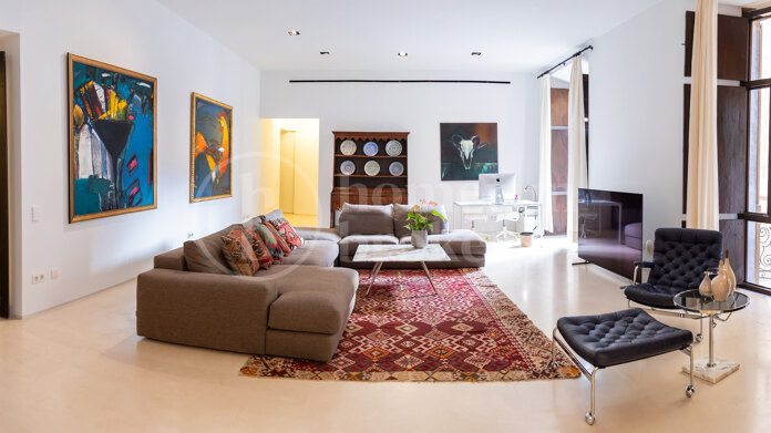 Aparment Can Caulelles – Historic Luxury Residence in Palma Old Town