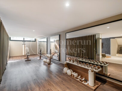 Casa Pedro – Contemporary 6-Bedroom Villa in El Paraíso, Estepona