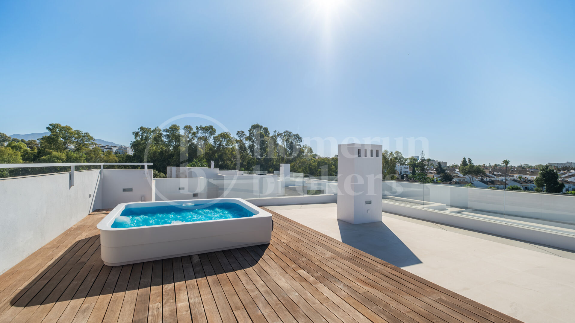 Casa Pedro, Lyxvilla till Salu i El Paraíso, Estepona