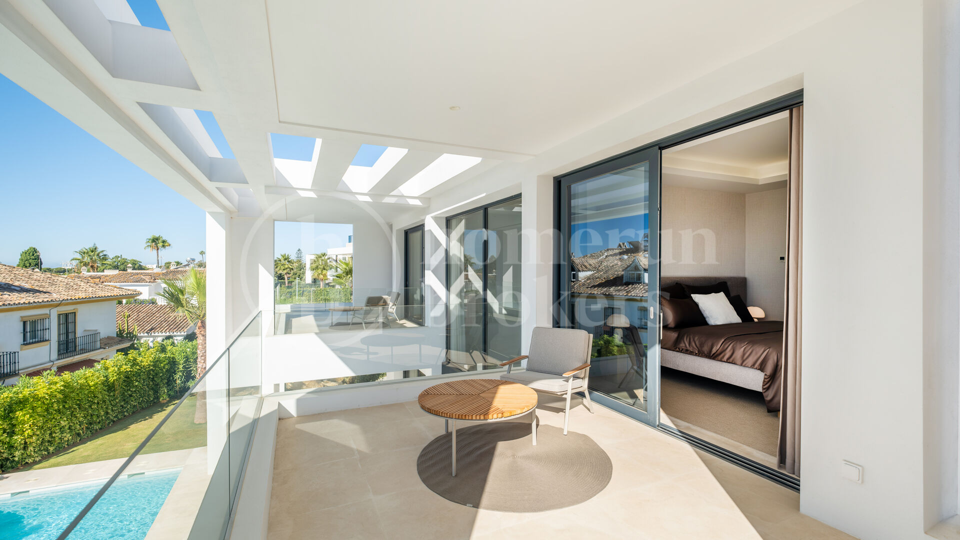 Casa Pedro, Lyxvilla till Salu i El Paraíso, Estepona