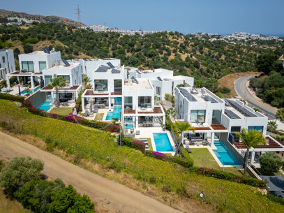 Villa Solmar - Semi-Detached Villa with Sea and Golf Views in Cabopino