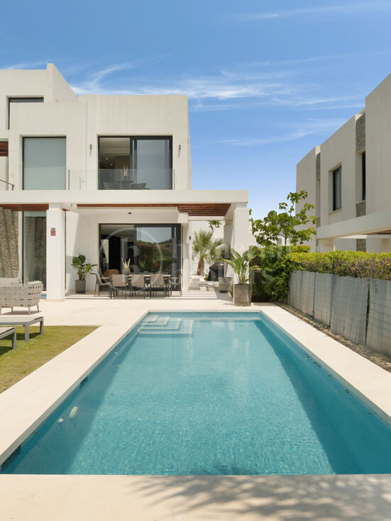 Villa Solmar - Semi-Detached Villa with Sea and Golf Views in Cabopino
