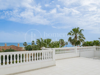 Villa Murcia - Elegant Luxury Villa by the Sea in Casasola, Guadalmina Baja