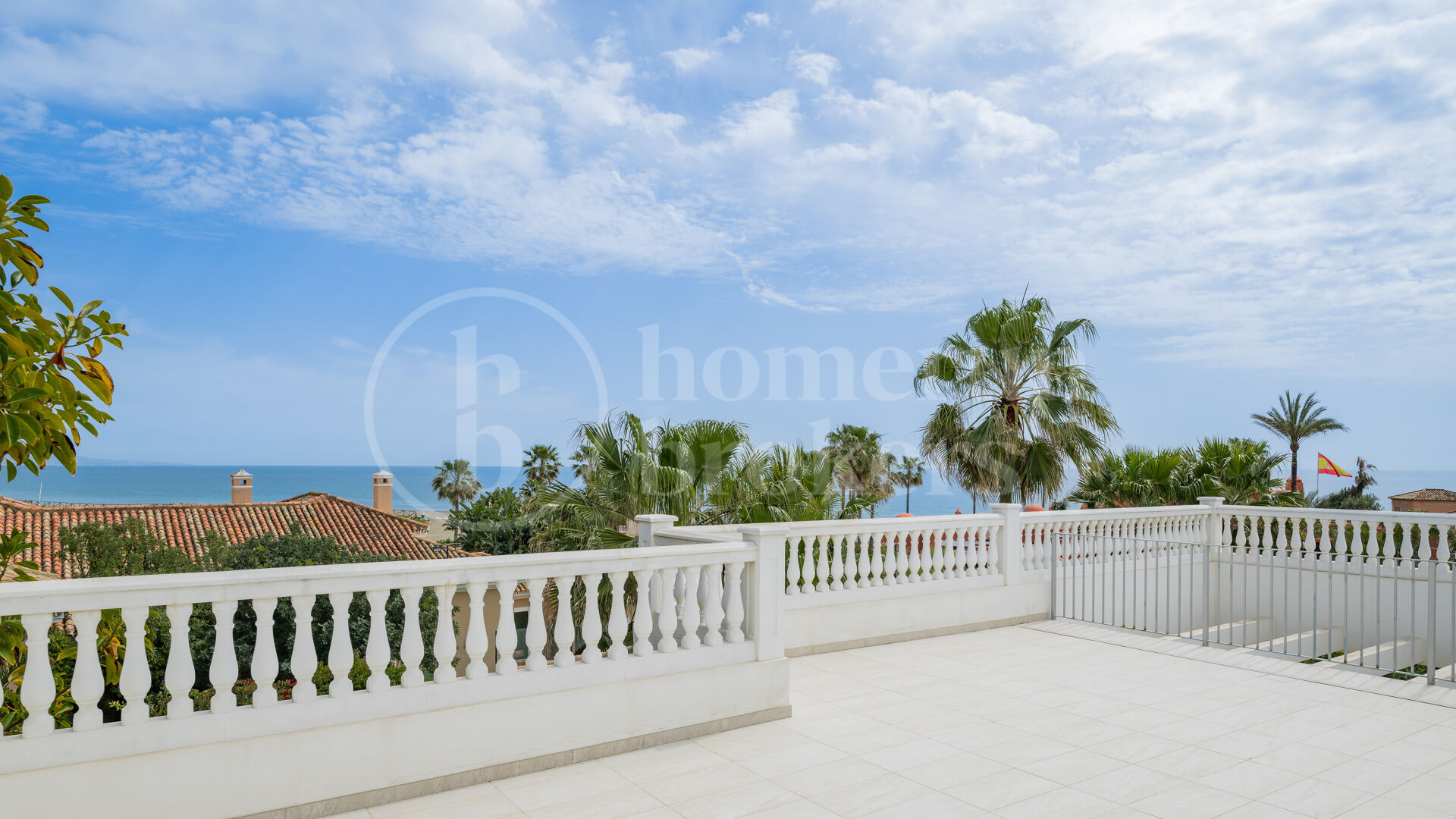 Villa Murcia - Elegant Luxury Villa by the Sea in Casasola, Guadalmina Baja
