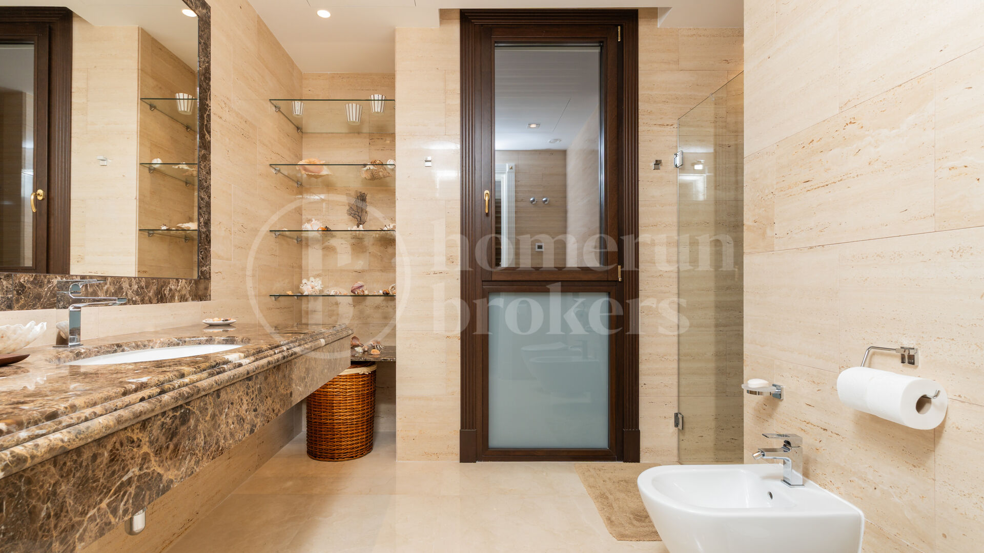 Villa Murcia - Elegant Luxury Villa by the Sea in Casasola, Guadalmina Baja