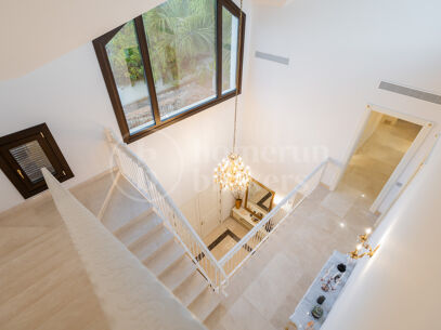 Villa Murcia - Elegant Luxury Villa by the Sea in Casasola, Guadalmina Baja