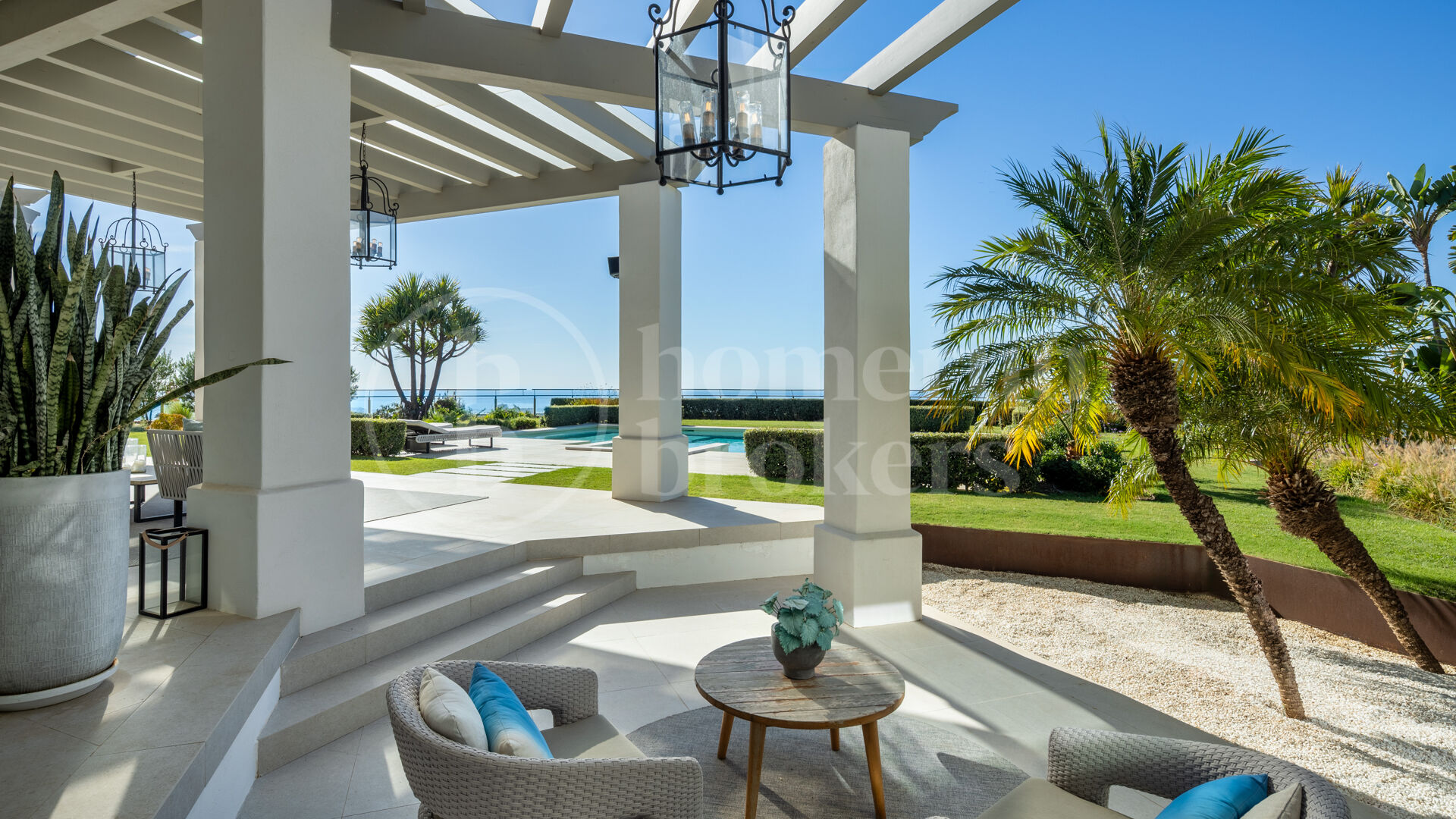 Villa Aguila – Lyxvilla till salu i La Quinta
