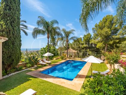 Villa Goya – Grand Mediterranean Estate with Panoramic Sea Views in El Madroñal