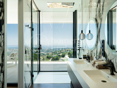 Villa Horizonte - with Panoramic Views in Monte Mayor, Benahavís