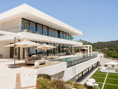 Villa Horizonte – med Panoramautsikt i Monte Mayor, Benahavís