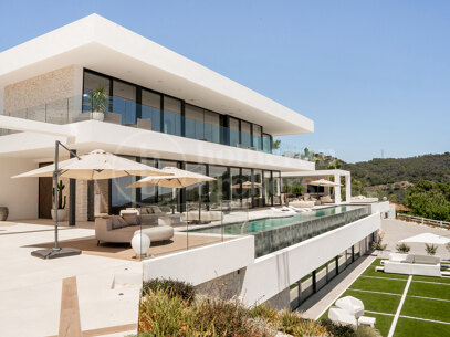 Villa Horizonte - with Panoramic Views in Monte Mayor, Benahavís
